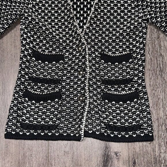 White House Black Market Sz Small Black White Front Pockets Cardigan Sweater - Picture 2 of 8
